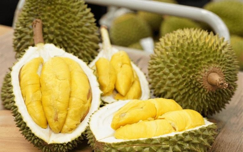 Có nên thắp hương sầu riêng không?